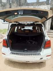 A picture of PRICE 4M NAIRA BUYER SETTLE AGENT 300K MERCEDES BENZ GLK