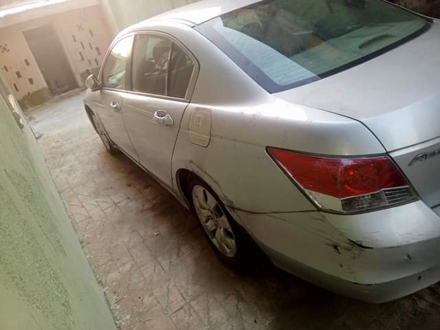 A picture of First body Honda Accord 2009