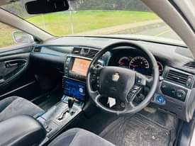 A picture of TOYOTA CROWN ATHLETE