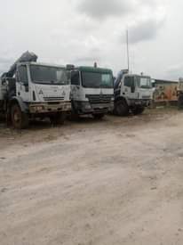 A picture of All item an trucks
