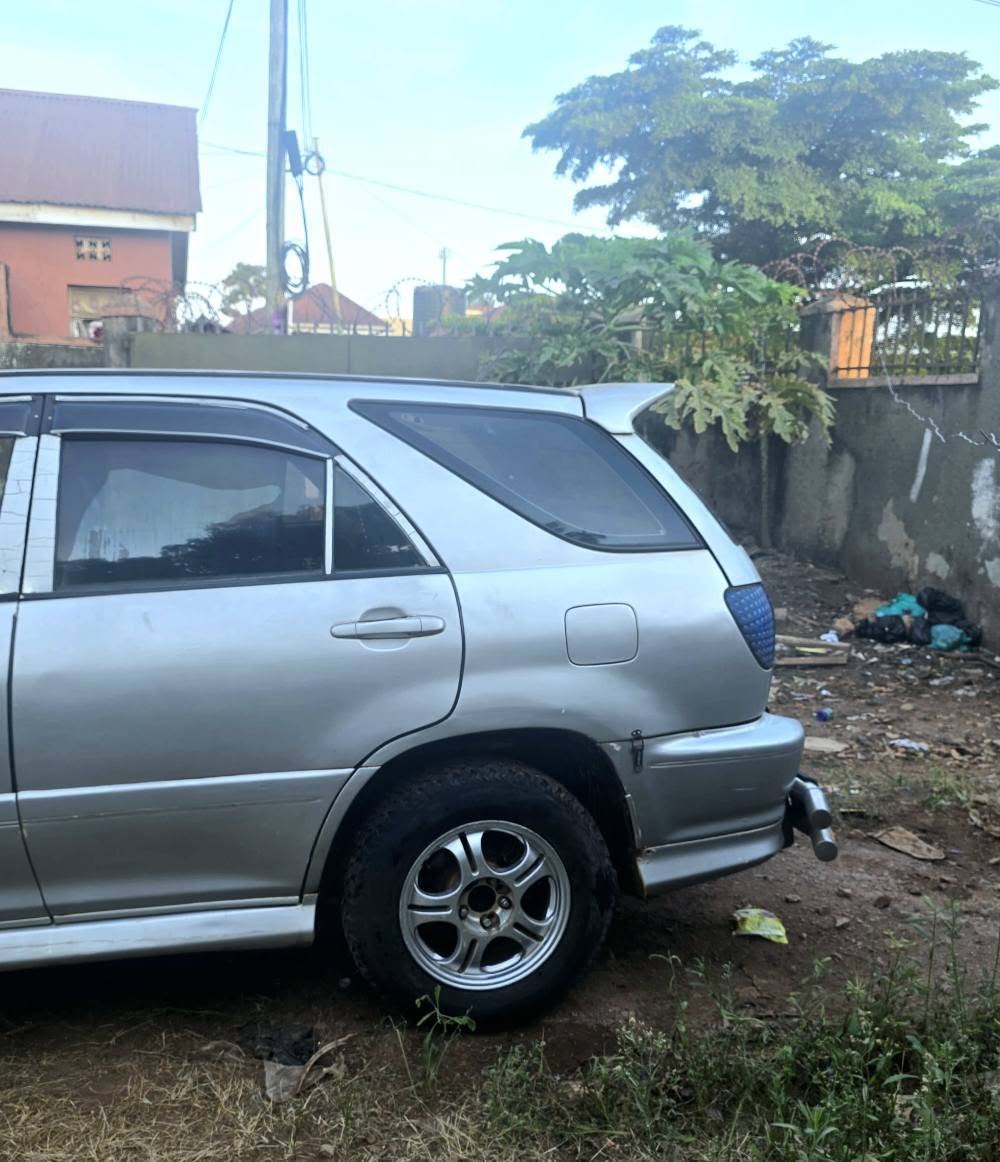 A picture of Harrier 1998 8 5 million only