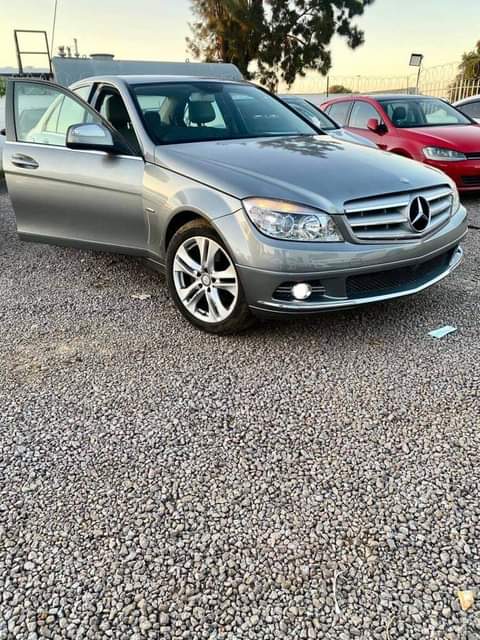 mercedes benz c200