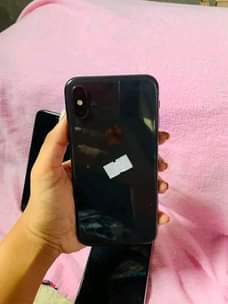 A picture of Iphone XS GB 64 WIFI ONLY