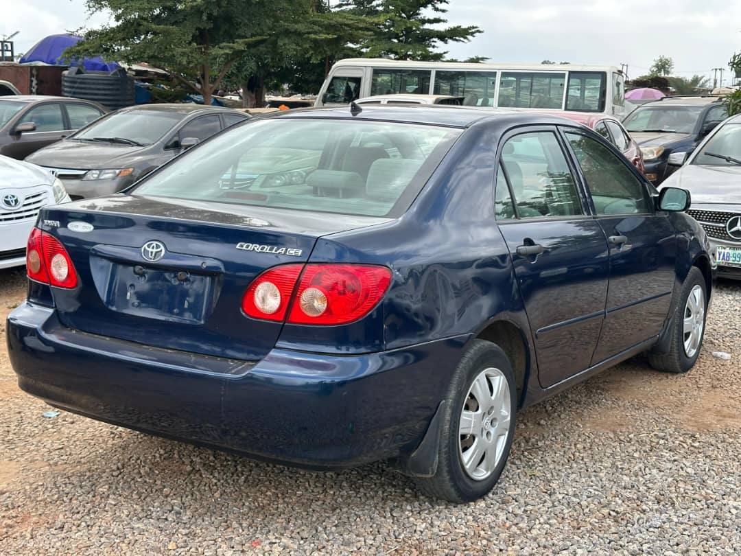 A picture of  Just in Direct Belgium 2005 Toyota Corolla LE with