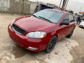A picture of 2004 model Toyota Corolla LE Pure tokumbo standard Inspected and