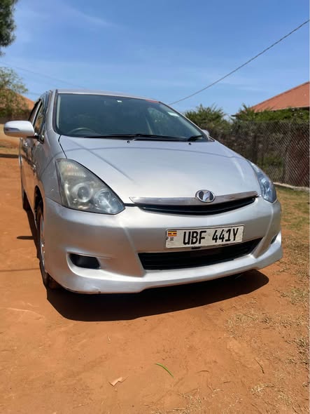 A picture of Toyota wish