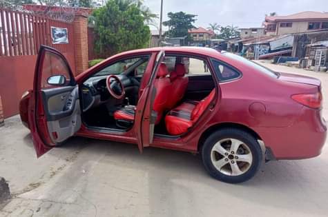 A picture of 2009 HYUNDAI ELANTRA