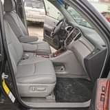 A picture of Option Toyota Highlander 2 2m for sale call me back