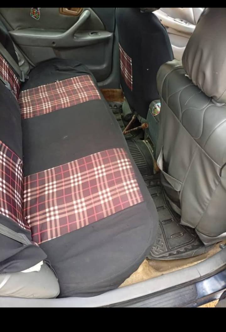 A picture of Drop light camry 08103041080