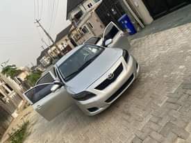 A picture of 010 TOYOTA COROLLA