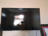 A picture of nauza TV nch 32 Bei 270 piga 0689319654 box lake