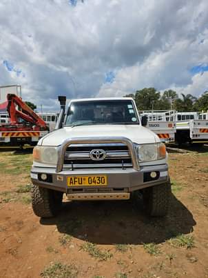 toyota land cruiser