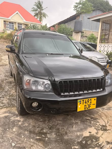 A picture of Nailengeshaa TOYOTA klugger
