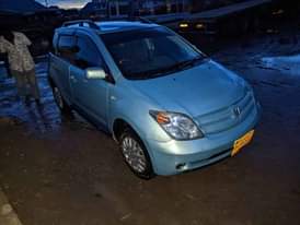 A picture of TOYOTA IST