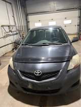 A picture of 2010 Toyota Yaris LE power windows
