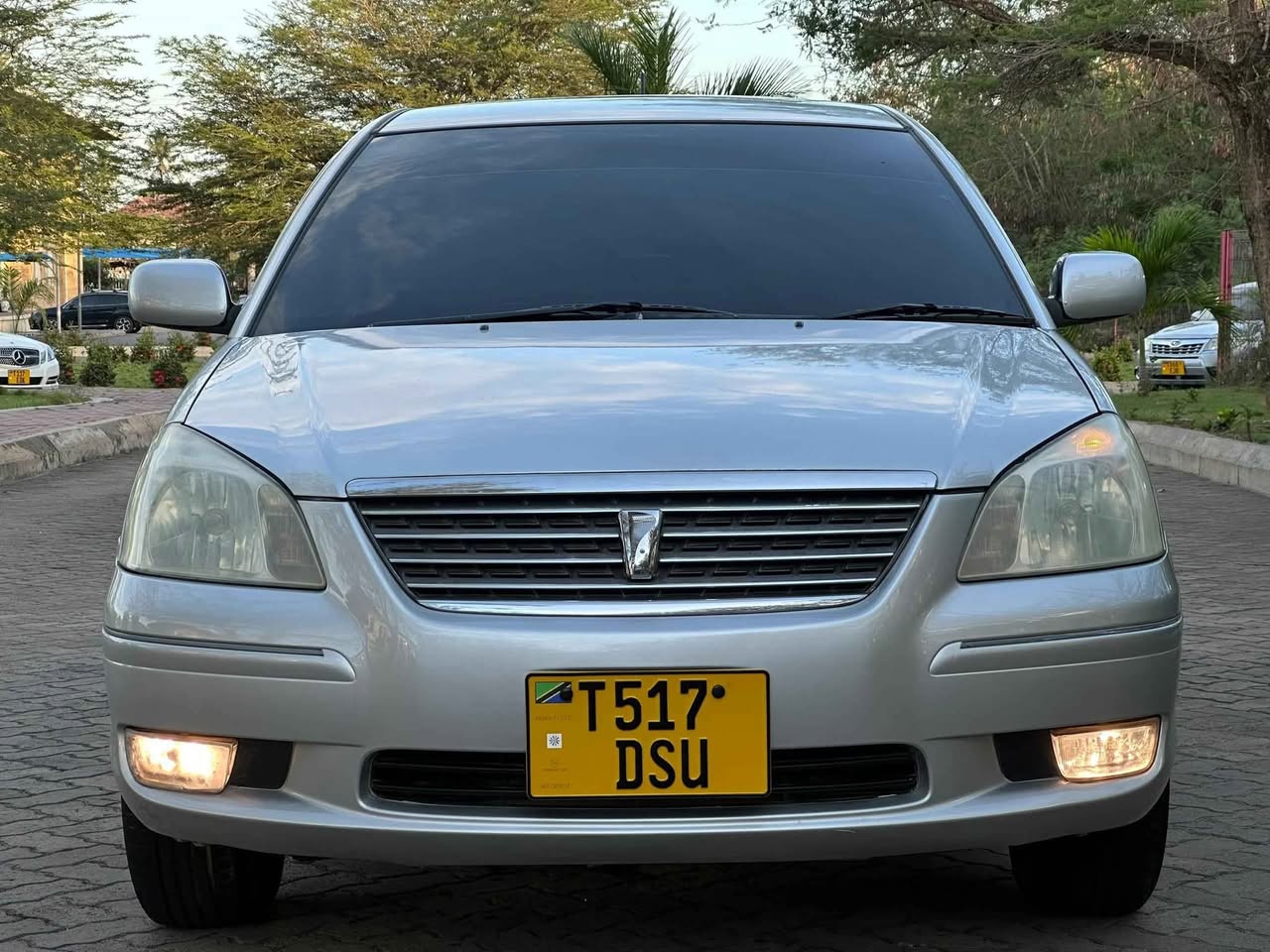 A picture of TOYOTA ALLION