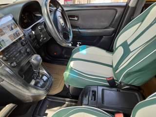 A picture of TOYOTA HARRIER OLD MODEL DKJ Bei 12.8M 2360Cc SILVER Full