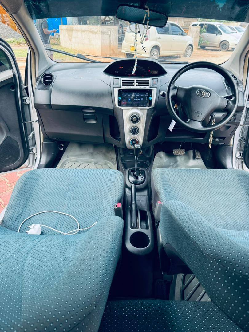 A picture of Vitz New