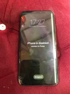 A picture of Iphone xs max