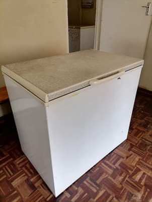 classifieds/fridges