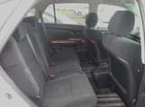 A picture of TOYOTA HARRIER 2006