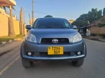 A picture of Toyota Rush kali sana Mwaka 2006 Cc 1490 Bei 15