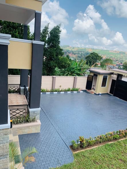 A picture of House for sale in akright