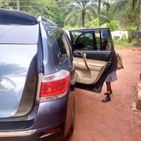 A picture of Direct Belgium 2014 Toyota Highlander Limited Edition but registered Everything
