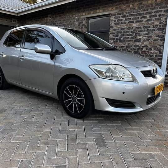 used toyota auris