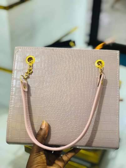 A picture of Nauza handbags