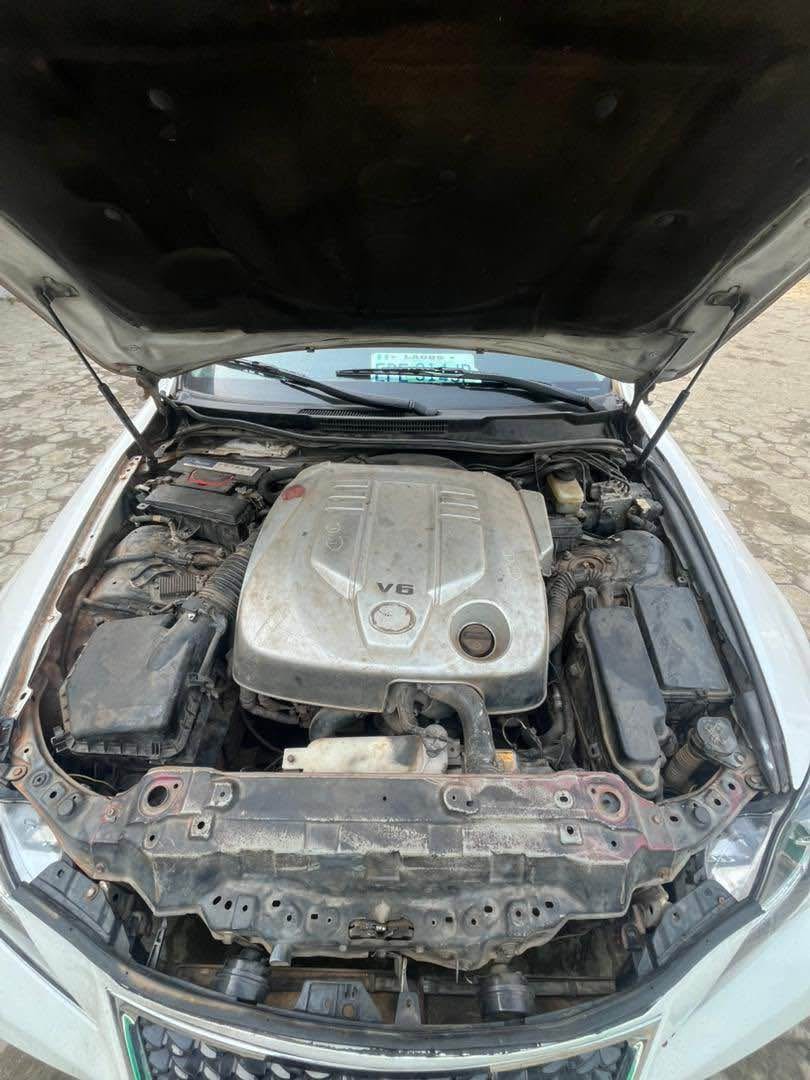 A picture of Lexus IS250 2008