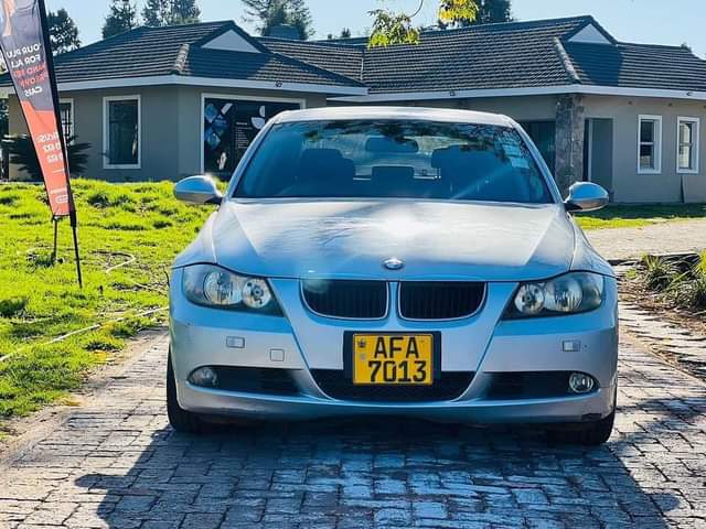 classifieds/cars bmw