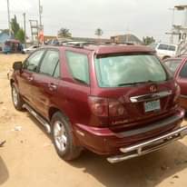 A picture of Grade 1 Rx 300 2003model First body AC chilling perfectly
