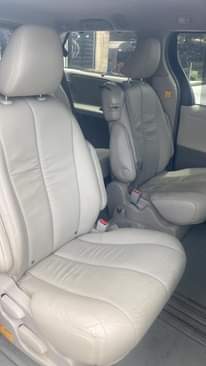 A picture of TOYOTA SIENNA 2016