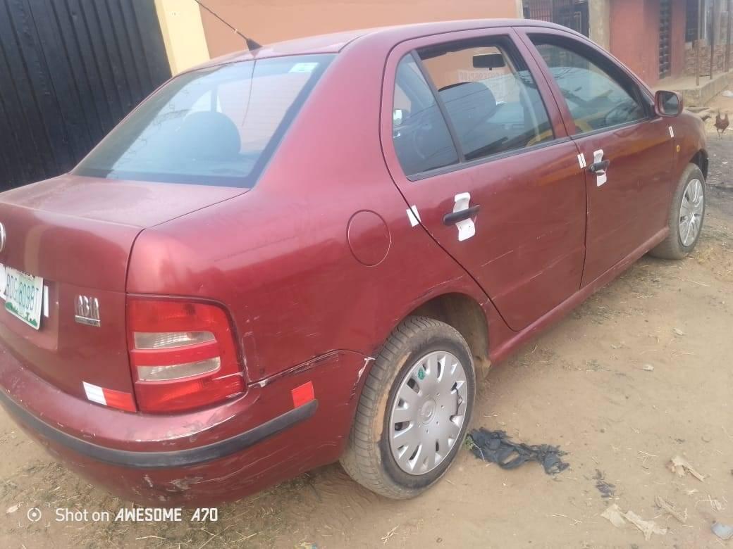 A picture of Car