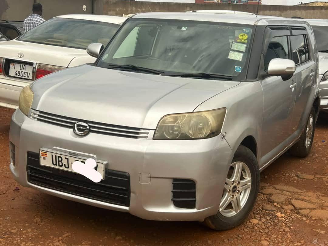 A picture of TOYOTA RUMION 1 8CC