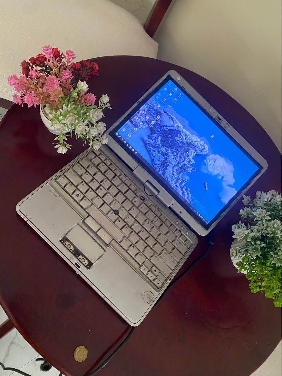 A picture of HP ELITEBOOK CORE i3
