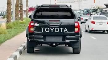 A picture of TOYOTA HILUX 2019 RIGHT HAND DRIVE BODY Pickup FUEL Diesel