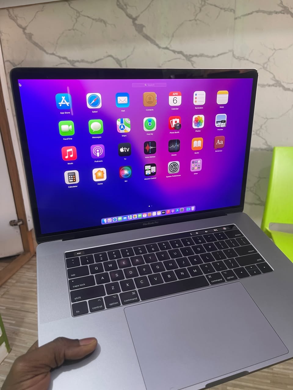 A picture of Macbook pro 2016