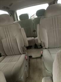 A picture of Toyota sienna LE 2002