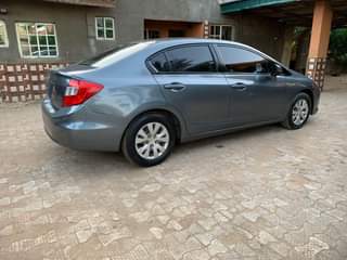 A picture of Honda Civic 2013