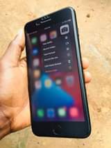 A picture of iPhone 7 Plus 128Gb at 500k
