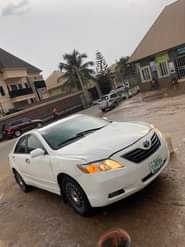 A picture of Registered but barely used 2009 TOYOTA CAMRY 2009 Voltron Thumb
