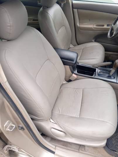 A picture of Toyota Camry aka big daddy With good AC Gear working