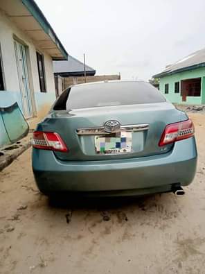 A picture of Toyota Camry spider 2010 model Silent Engine Smooth gear transmission