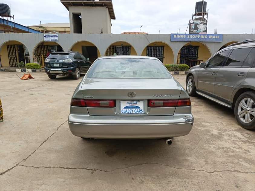 A picture of Toyota Camry Pencil Available for sale at Ibadan. Price 2.3M