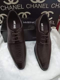 classifieds/shoes