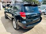 A picture of TOYOTA VANGUARD 2010