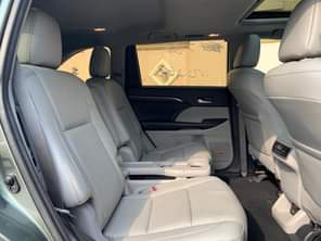 A picture of For Sale For Sale Toks 2016 2017 Toyota Highlander Accident