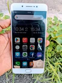 A picture of Vivo x7plus imenyooka mno gb128 ram6 net4g